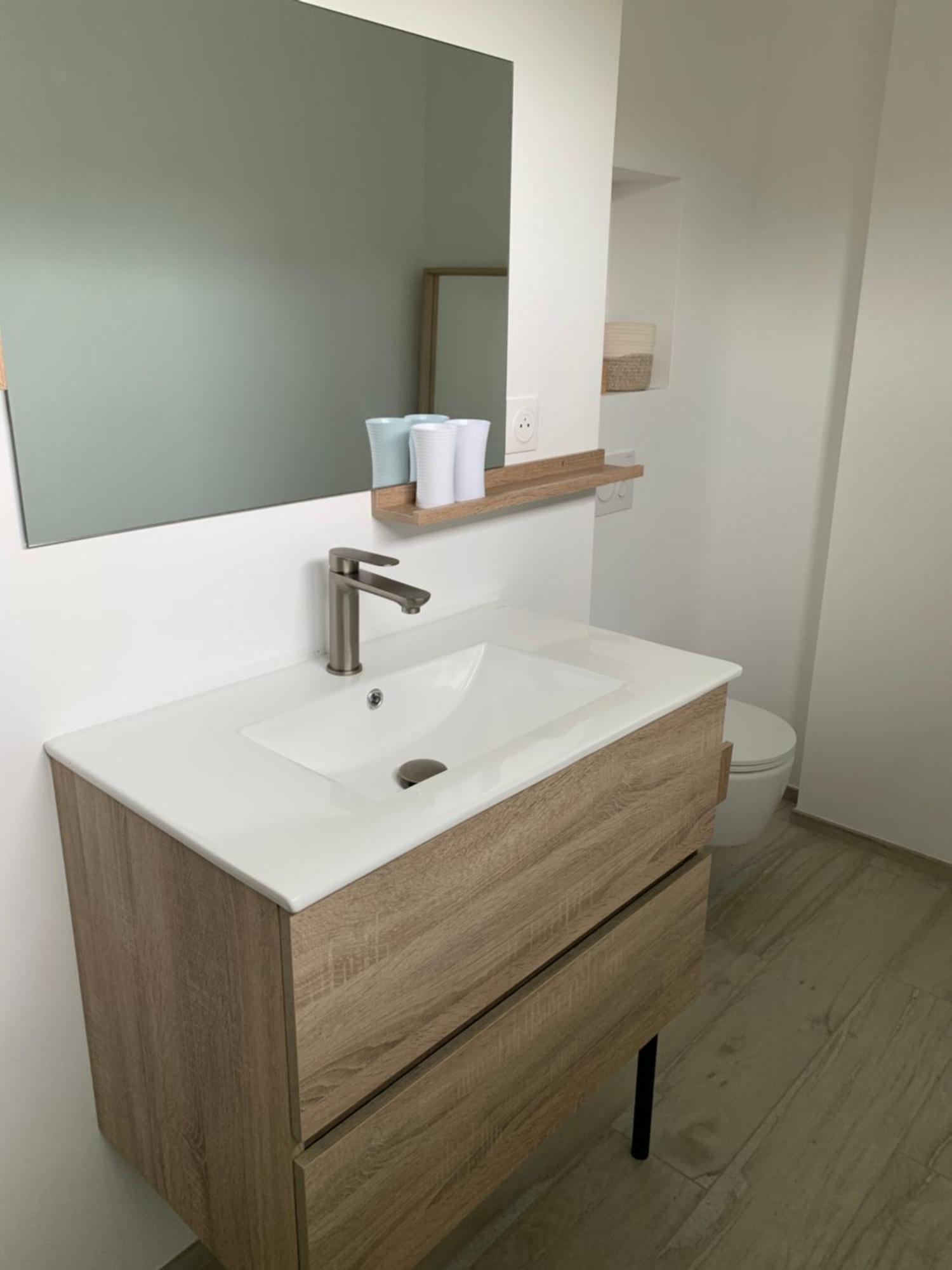 Appartements Guesthouse1 Et Guesthouse2 Sword Beach Colleville-Montgomery Extérieur photo