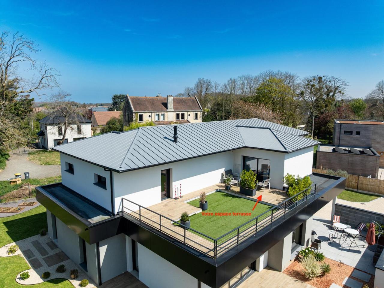 Appartements Guesthouse1 Et Guesthouse2 Sword Beach Colleville-Montgomery Extérieur photo